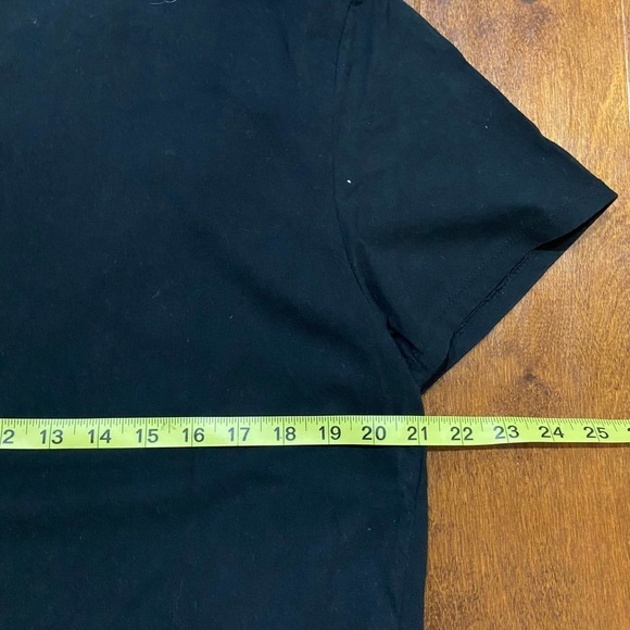 Guess Los Angeles Triangle Logo Triple Black Embroidered T-Shirt Men's XL - Picture 6 of 8